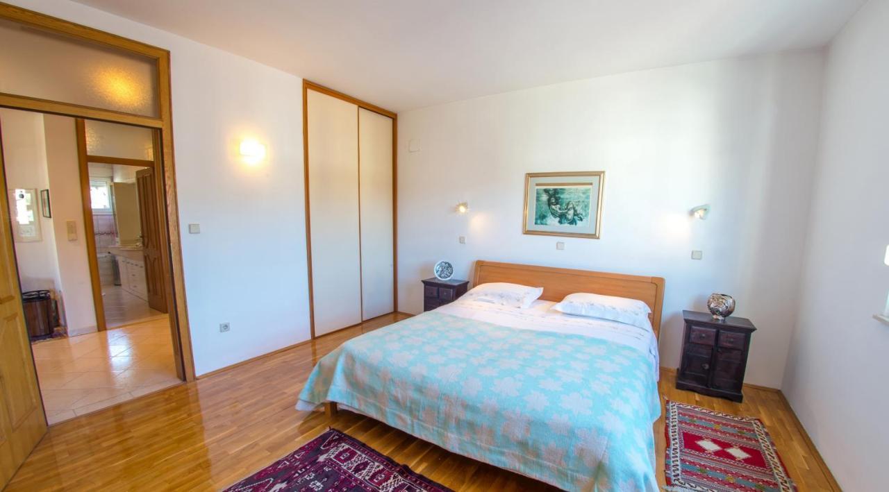 Italy - Promenade Apartment *